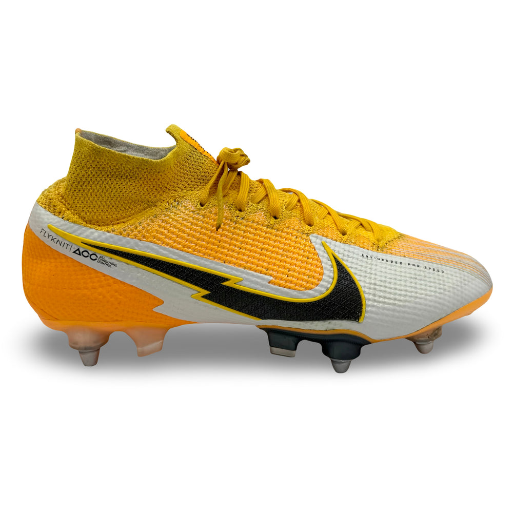 Riyad Mahrez Match Worn, 1 Goal & 2 Assists Nike Mercurial Superfly 7 Elite - 2020/21