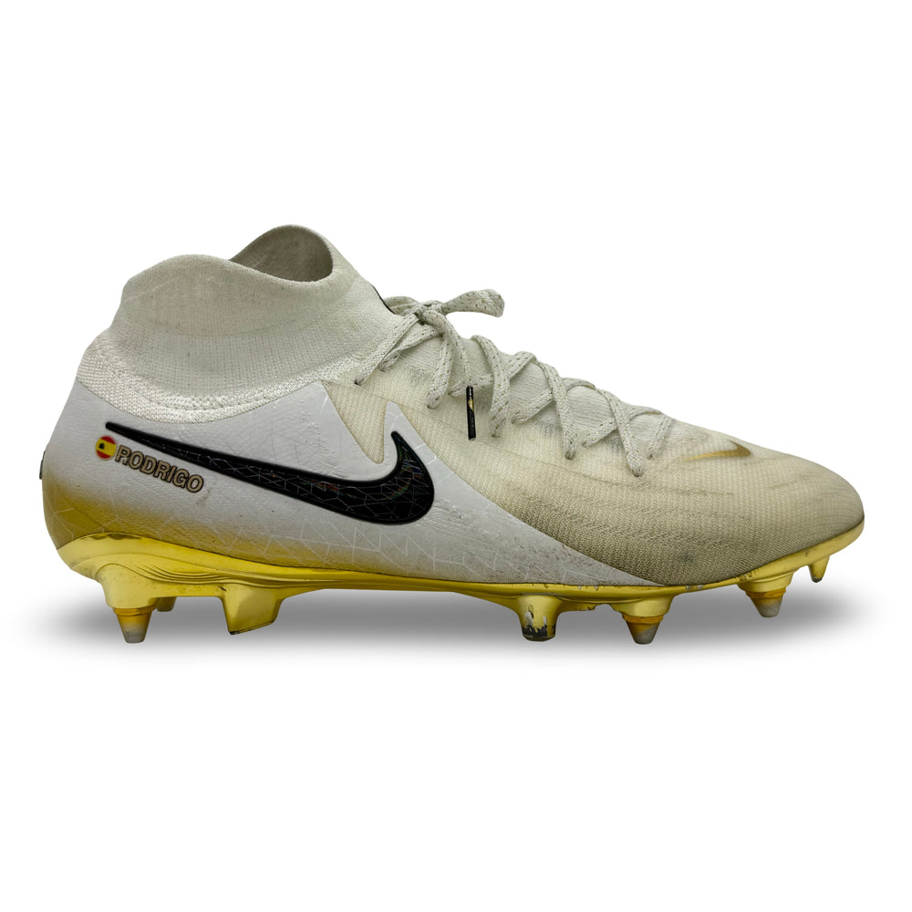 Rodri Match Worn, Photo-Matched 2024 Ballon d'Or Winner 1/1 Special Edition Nike Phantom GX II Elite - 2024/25