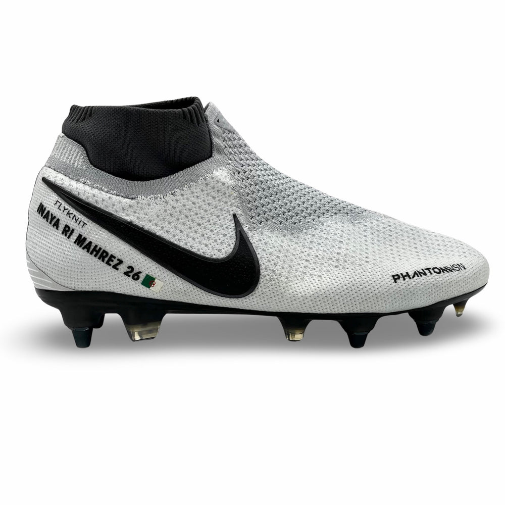 Riyad Mahrez Match Worn Nike Phantom VSN Elite - 2018/19