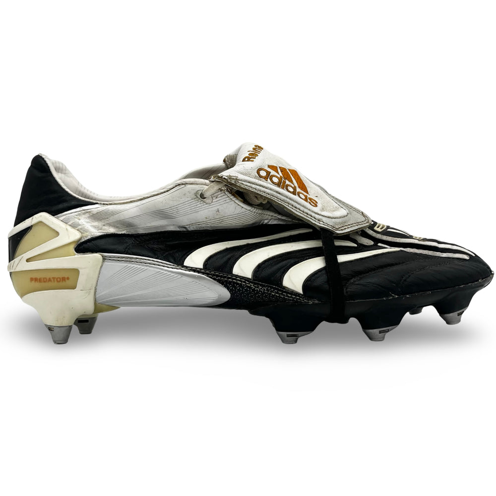 Pepe Reina Match Worn, 4 Clean Sheets, Photo-Matched Adidas Predator Absolute - 2007/08