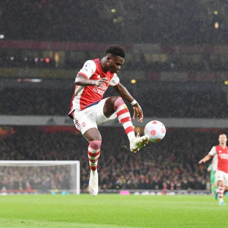 مباراة Bukayo Saka البالية توازن جديد Furon 6 + أحذية كرة القدم