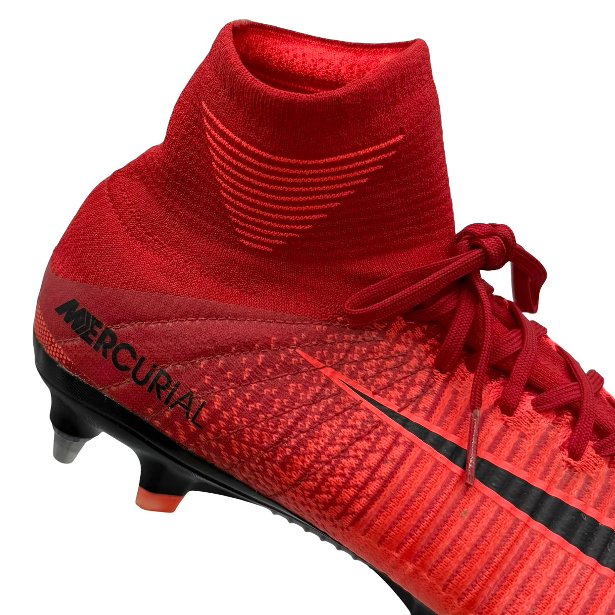 nike mercurial superfly v fire