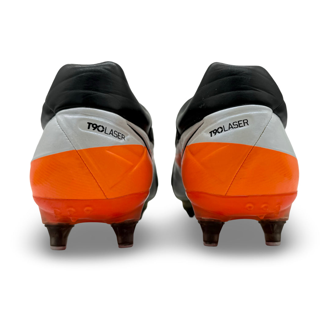 Wayne Rooney Match Worn, 1 Goal Scored, Photo-Matched Nike T90 Laser IV - 2011/12