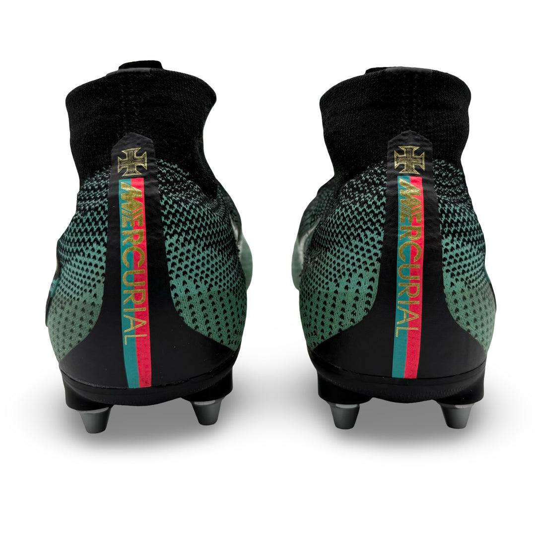 Cristiano Ronaldo Match Issued Nike Mercurial Superfly 6 Elite CR7 Chapter 6: Born Leader Special Edition - 2017/18