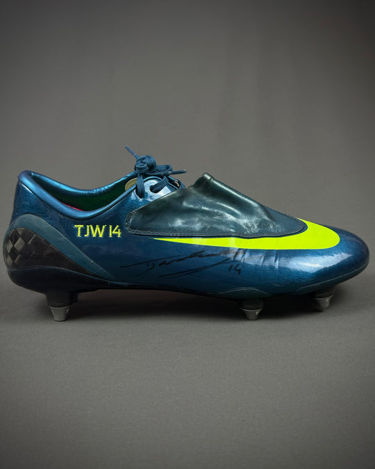 Theo Walcott | Match-Worn Boots | 2008/09 | 2 Goals | Arsenal