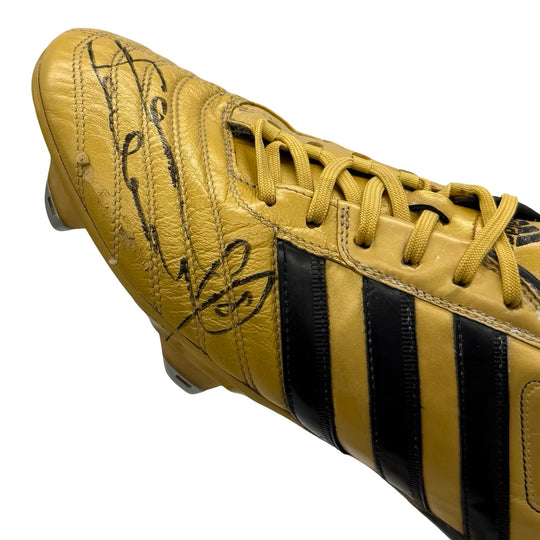 Frank Lampard | Match-Worn | Dual Hand-Signed | Photo-Matched | 2009/10 Double-Winning Season | 3 Goals | 2 Assists | Adidas AdiPure III