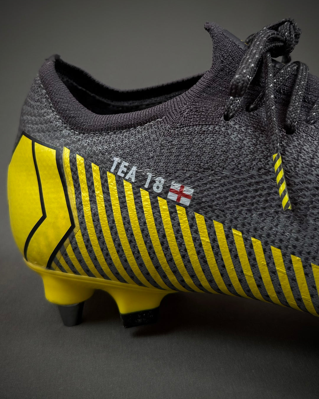 Ashley Young | Player-Worn Boots | 2017/18 | Manchester United