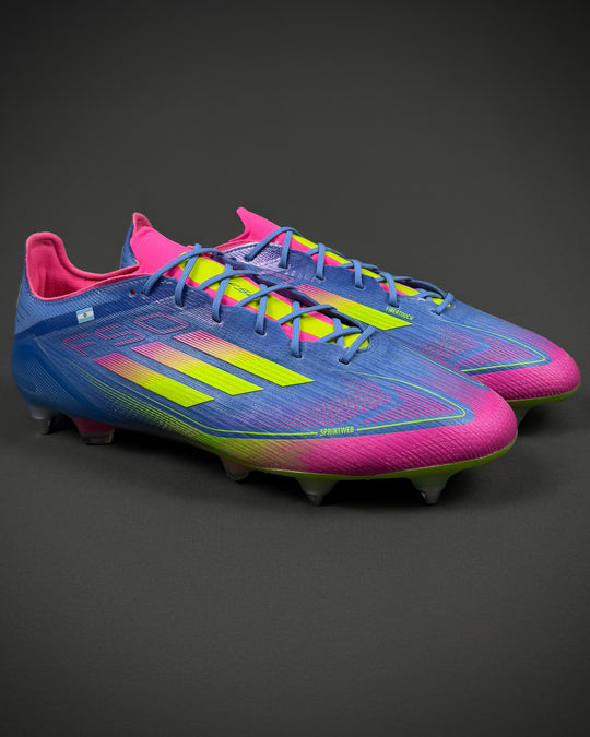 Lisandro Martínez | Match-Issued Boots | 2024/25 | Manchester United