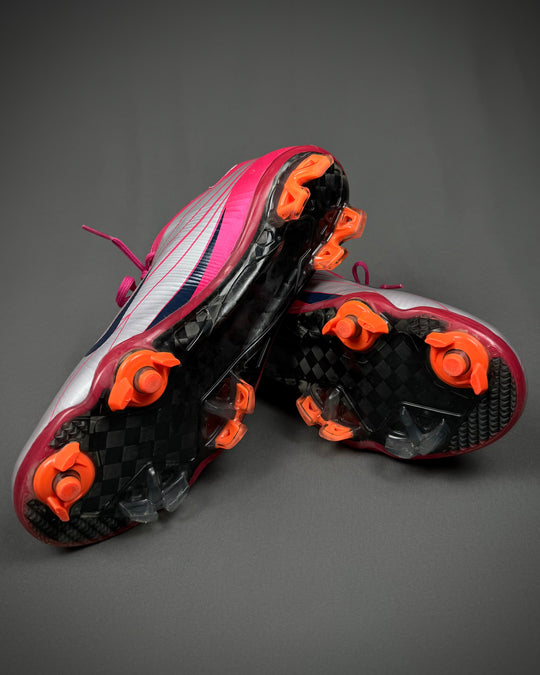 Mesut Özil | Match-Worn Boots | 2010/11 | Real Madrid