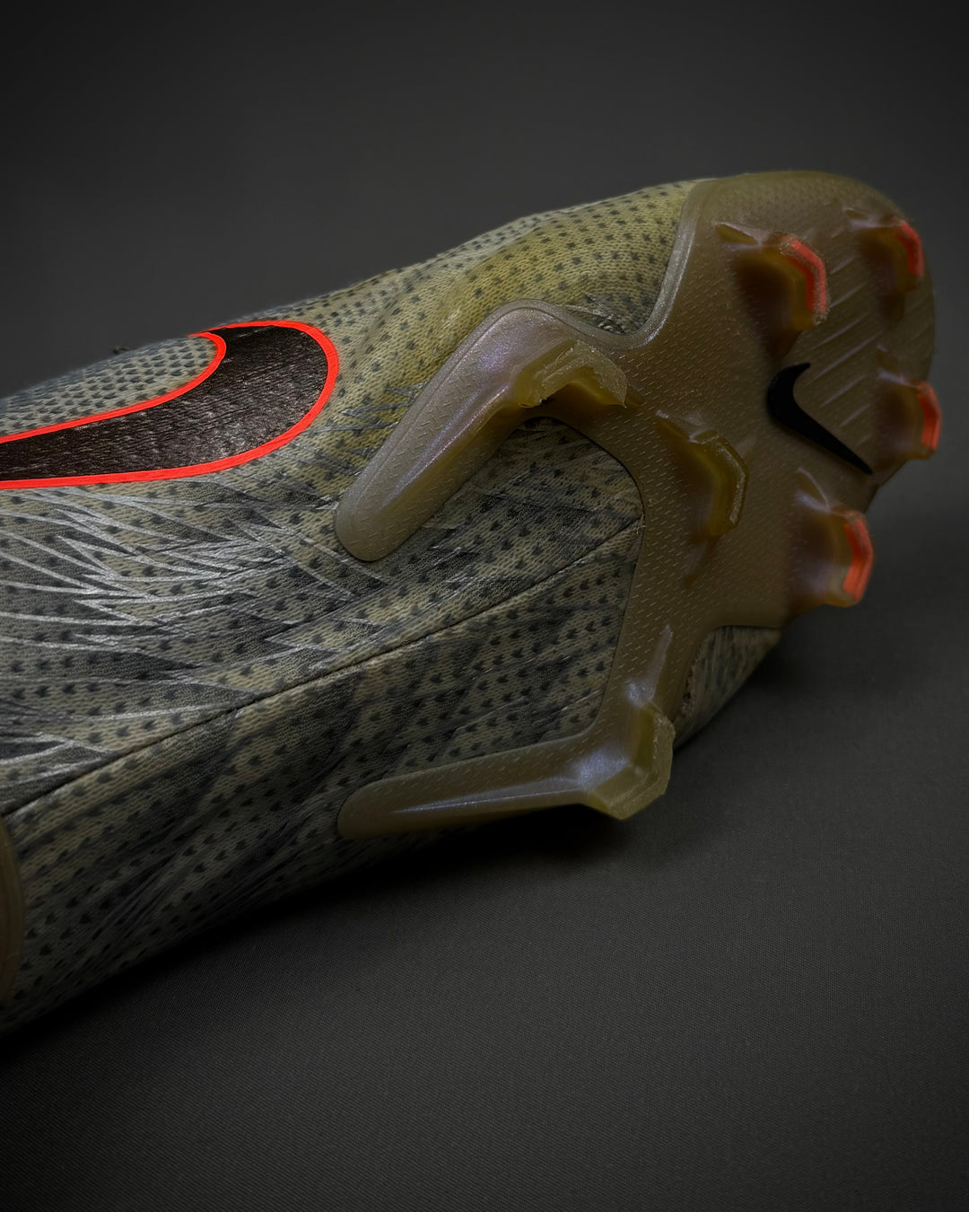 Leon Goretzka | Match-Worn Boots | 2019/20 Pre-Season | 2019 Audi Cup | Bayern Munich