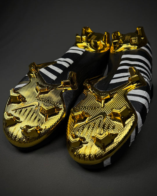 Cristiano Ronaldo | Match-Issued Boots | CR7 Black Gold | 2018/19 | Juventus