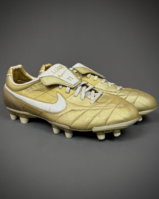 Miroslav Klose | Player-Worn Boots | 1-of-1 2006 FIFA World Cup Top Scorer Edition | Germany & Werder Bremen