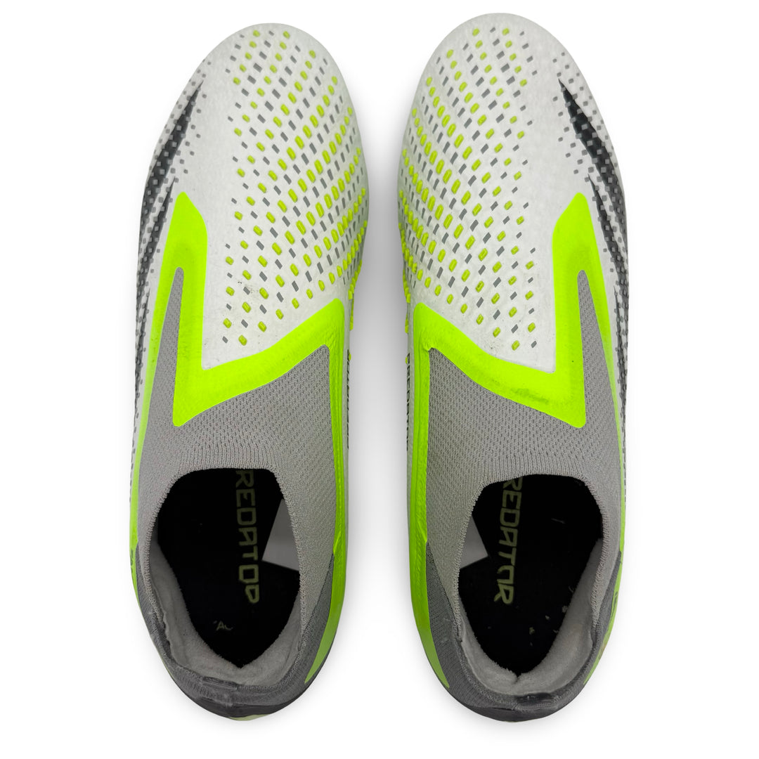 Pedri Match Worn, 1 Assist, Photo-Matched Adidas Predator Accuracy+ - 2023/24