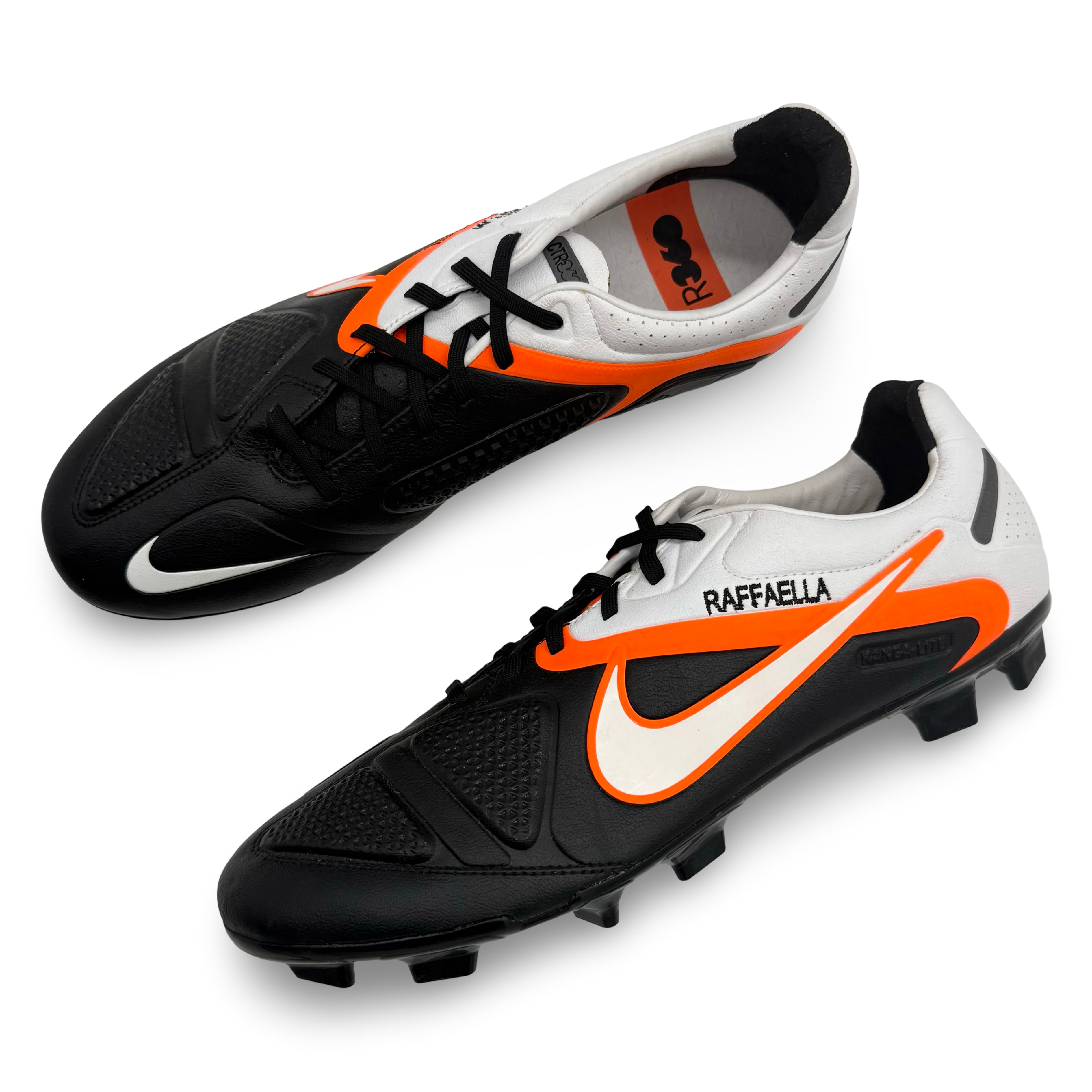 Mario Balotelli Match Issued Nike CTR360 Maestri II Elite