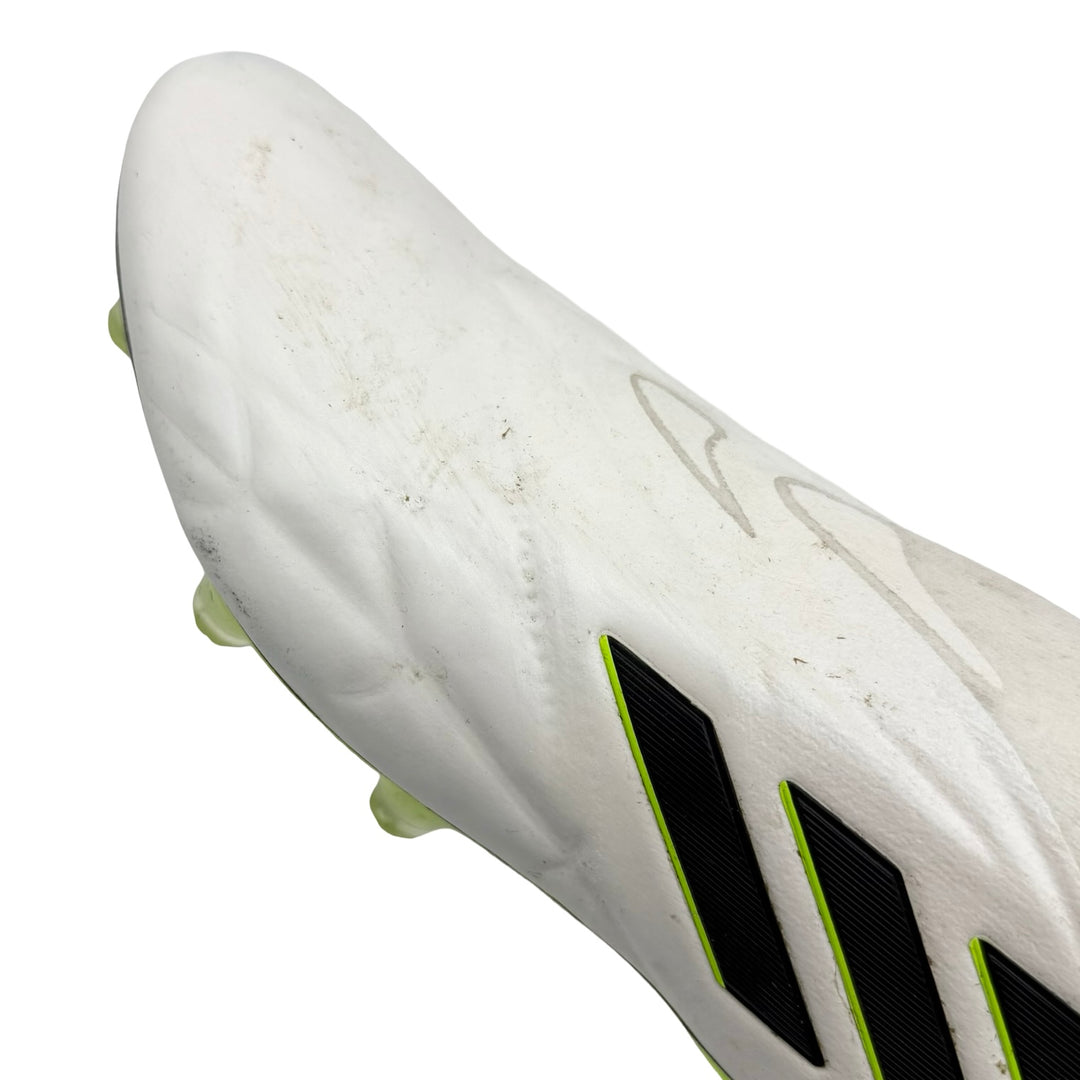 Adidas Copa Pure+ de Paulo Dybala, usada en partidos y fotocombinada - 2023/24