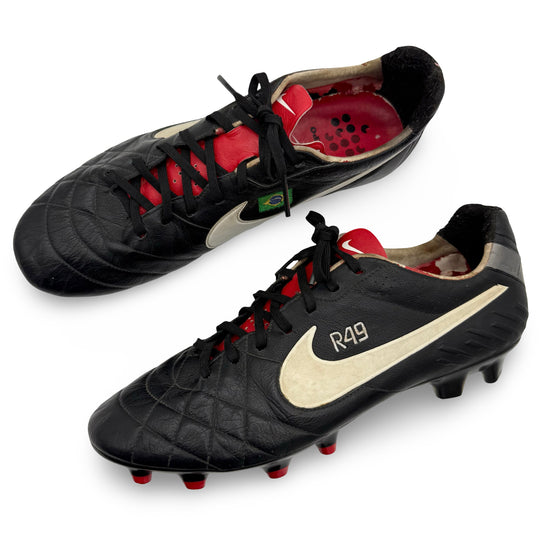 Ronaldinho | Match-Worn Boots | Photo-Matched | 2012 | 4 Goals inc. Hat-Trick | 5 Assists | Atlético Mineiro