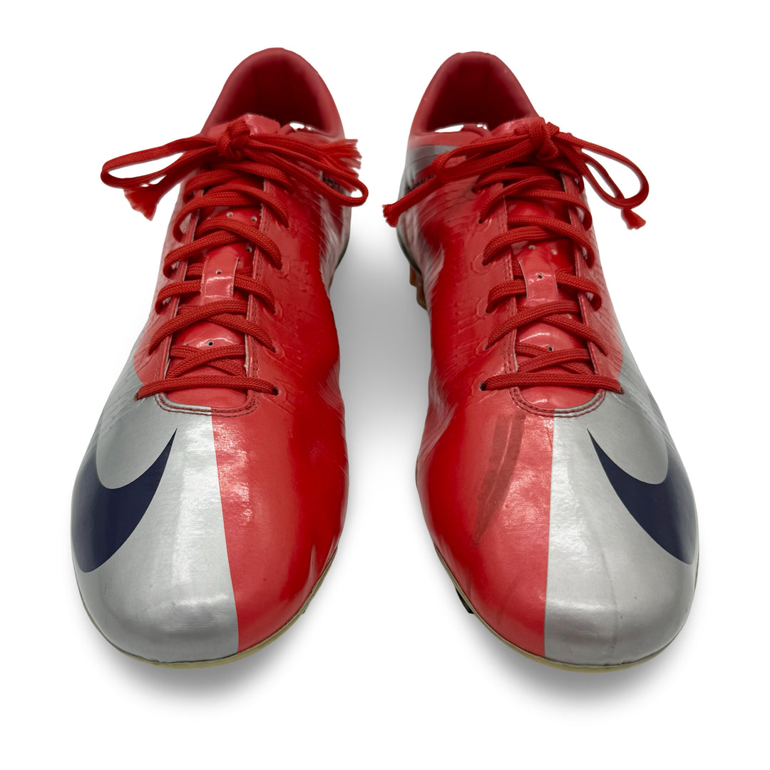 Zlatan Ibrahimović Match Worn, 4 Goals Scored, Nike Mercurial Vapor Superfly I - 2008/09