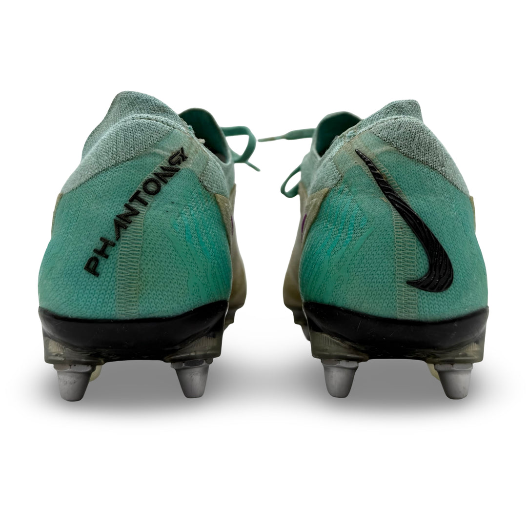 Rico Lewis, jugador de partido, 1 gol (1.º con el Manchester City) y 3 asistencias, debut con Inglaterra, Nike Phantom GX Elite con foto de partido - Temporada 2023/24 de 4 partidos consecutivos y final de la Copa Mundial de Clubes de la FIFA 2023