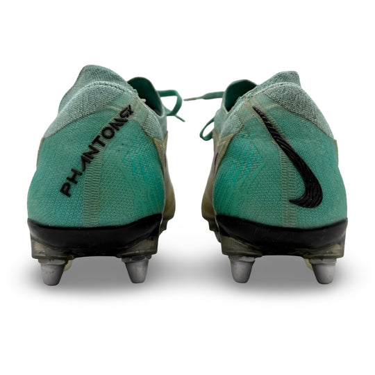 Rico Lewis, jugador de partido, 1 gol (1.º con el Manchester City) y 3 asistencias, debut con Inglaterra, Nike Phantom GX Elite con foto de partido - Temporada 2023/24 de 4 partidos consecutivos y final de la Copa Mundial de Clubes de la FIFA 2023