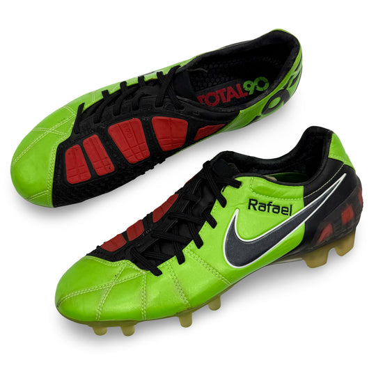 Rafael | Match-Issued Boots | 2009/10 | Manchester United