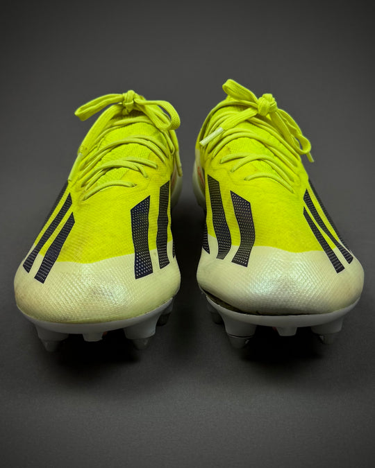 Aaron Wan-Bissaka | Match-Worn Boots | 2023/24 | Manchester United