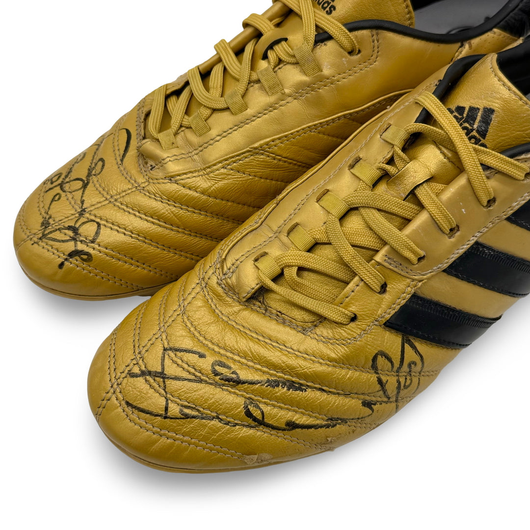 Frank Lampard | Match-Worn | Dual Hand-Signed | Photo-Matched | 2009/10 Double-Winning Season | 3 Goals | 2 Assists | Adidas AdiPure III