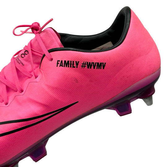 Willian Match Worn, 1 Goal Scored Nike Mercurial Vapor X - 2015/16