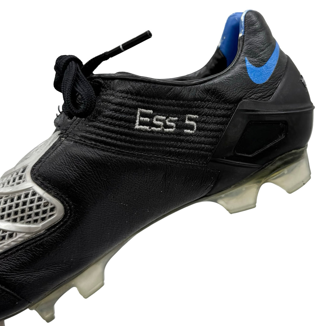 Nike T90 Laser 1 de Michael Essien, usada en partidos, fotocomparada y con 1 gol marcado - 2007/08