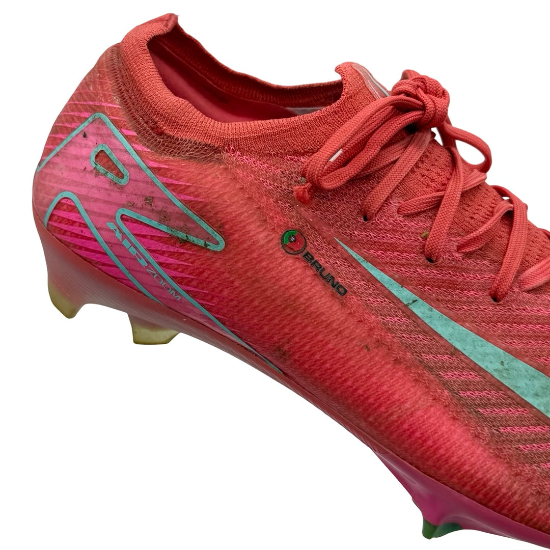 Bruno Fernandes | Match-Worn Boots | 2024/25 | 6 Goals inc. Hat-Trick | 2 Assists | Manchester United & Portugal