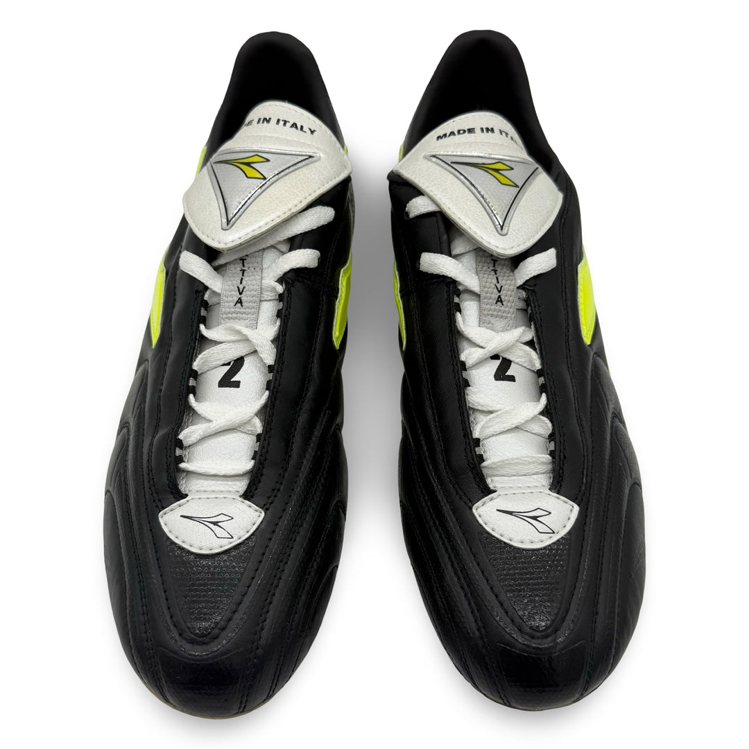 Gary Neville Match Issued Diadora Attiva RTX 12 - 2003/04