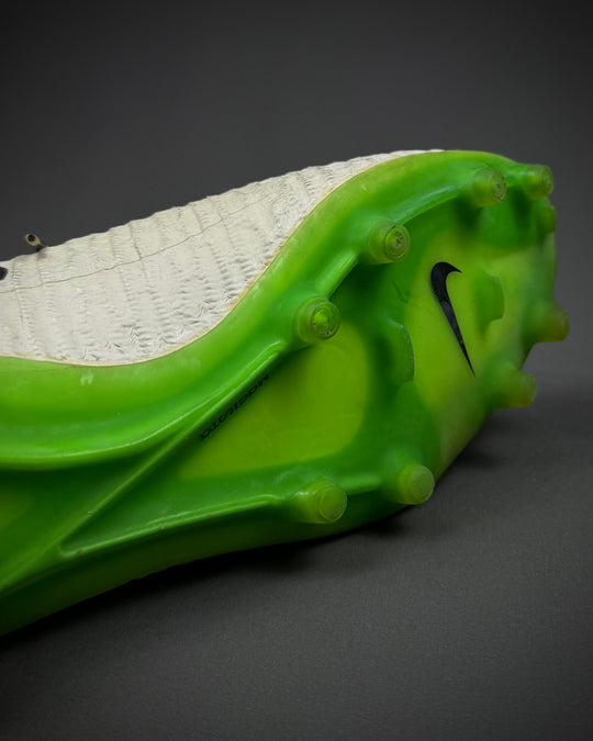 Nathaniel Clyne | Player-Worn Boots | 2014/15 | Southampton