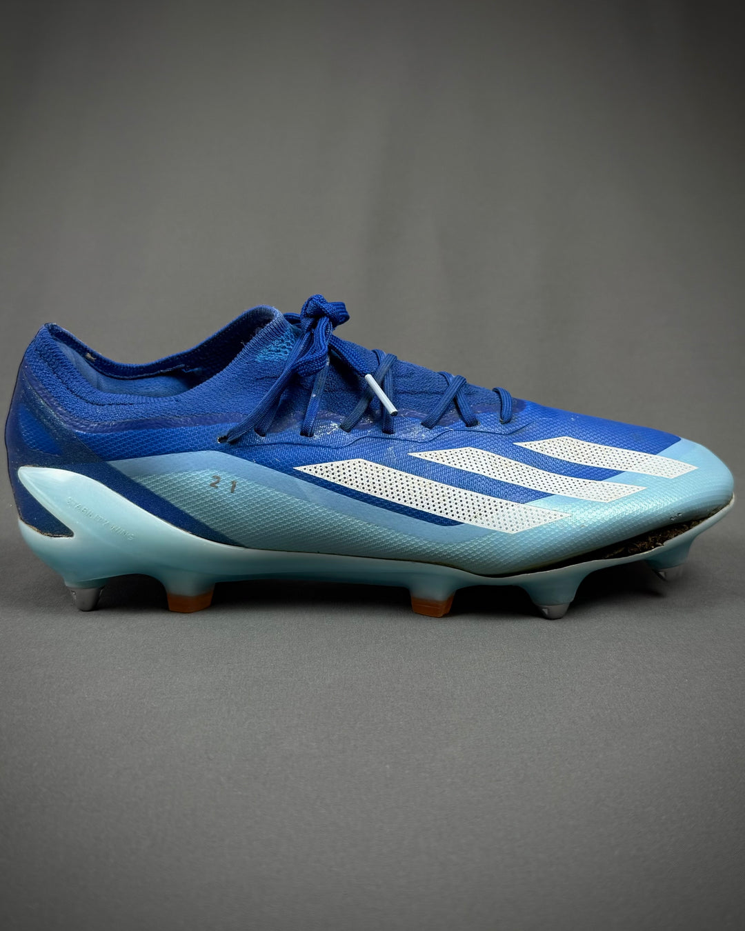 Luke Shaw | Match-Worn Boots | 2023/24 | Manchester United