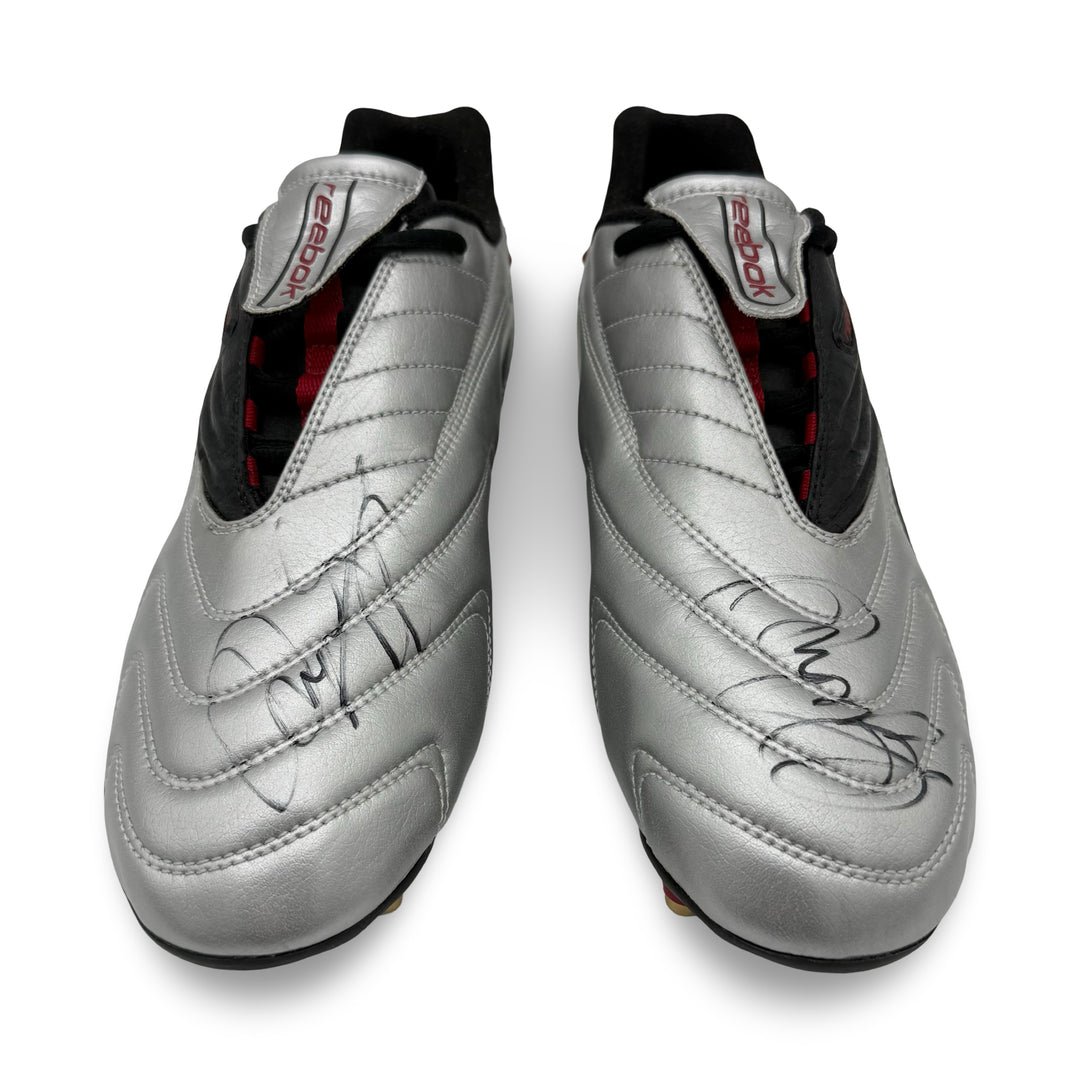 Ryan Giggs Match Worn, Dual Signed Reebok Baleni - 2000/01