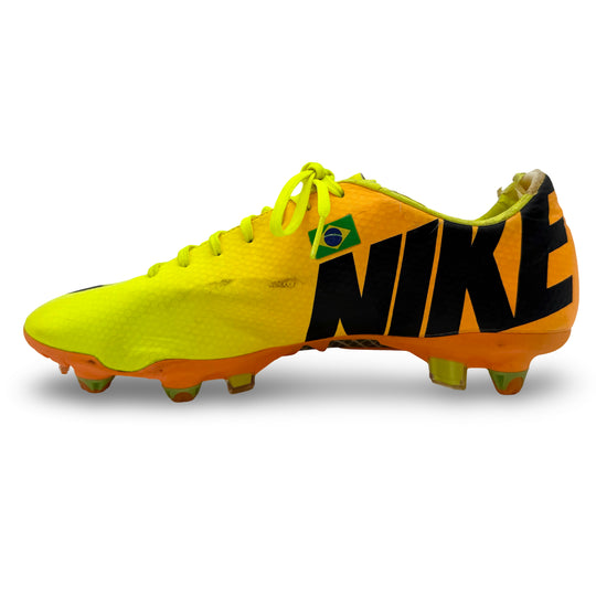 Alexandre Pato | Match Worn | 2013/14 | Nike Mercurial Vapor IX