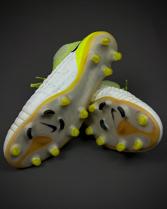 Kevin De Bruyne | Match-Worn Boots | 2016/17 | Manchester City & Belgium