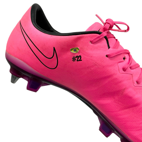 Willian Match Worn, 1 Goal Scored Nike Mercurial Vapor X - 2015/16