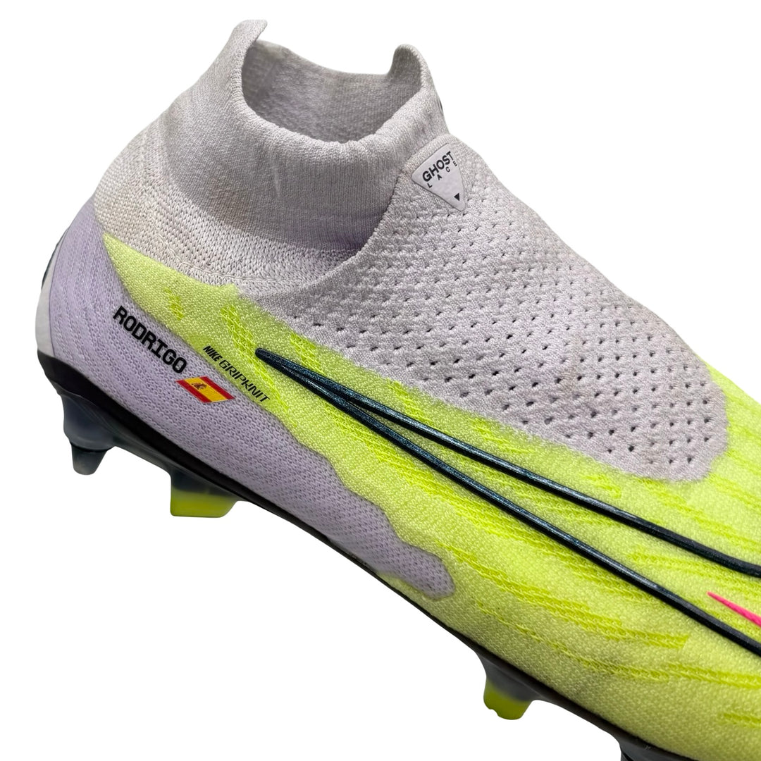 Nike Phantom GX Elite (temporada triple 2022/23), usada por Rodri, 1 gol, fotocombinada