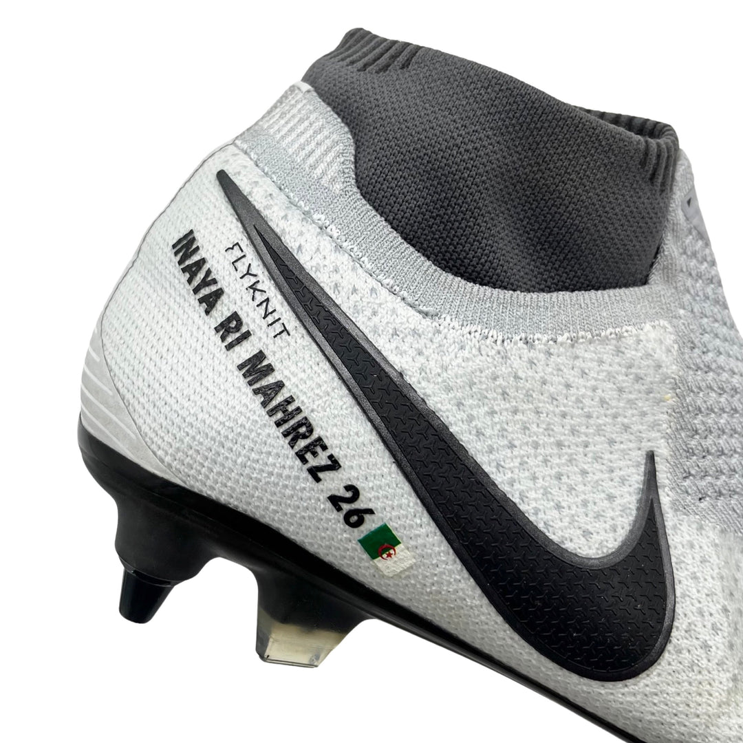 رياض محرز يرتدي حذاء Nike Phantom VSN Elite في مباراة 2018/19