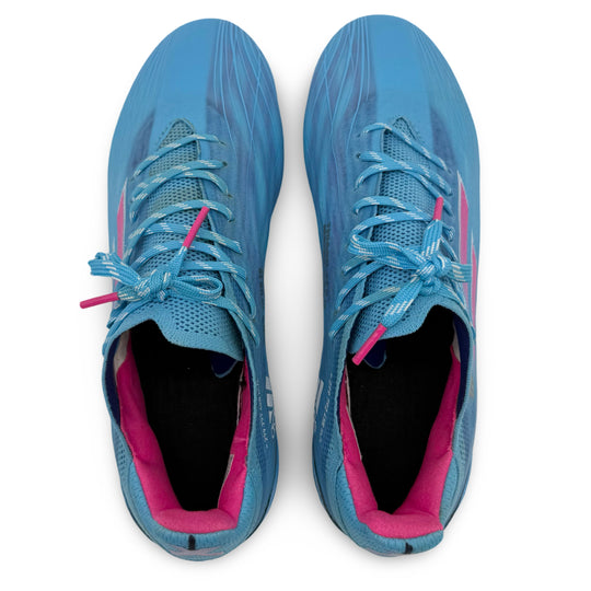 حذاء ليونيل ميسي Adidas X Speedflow.1 في مباراة 2021/22