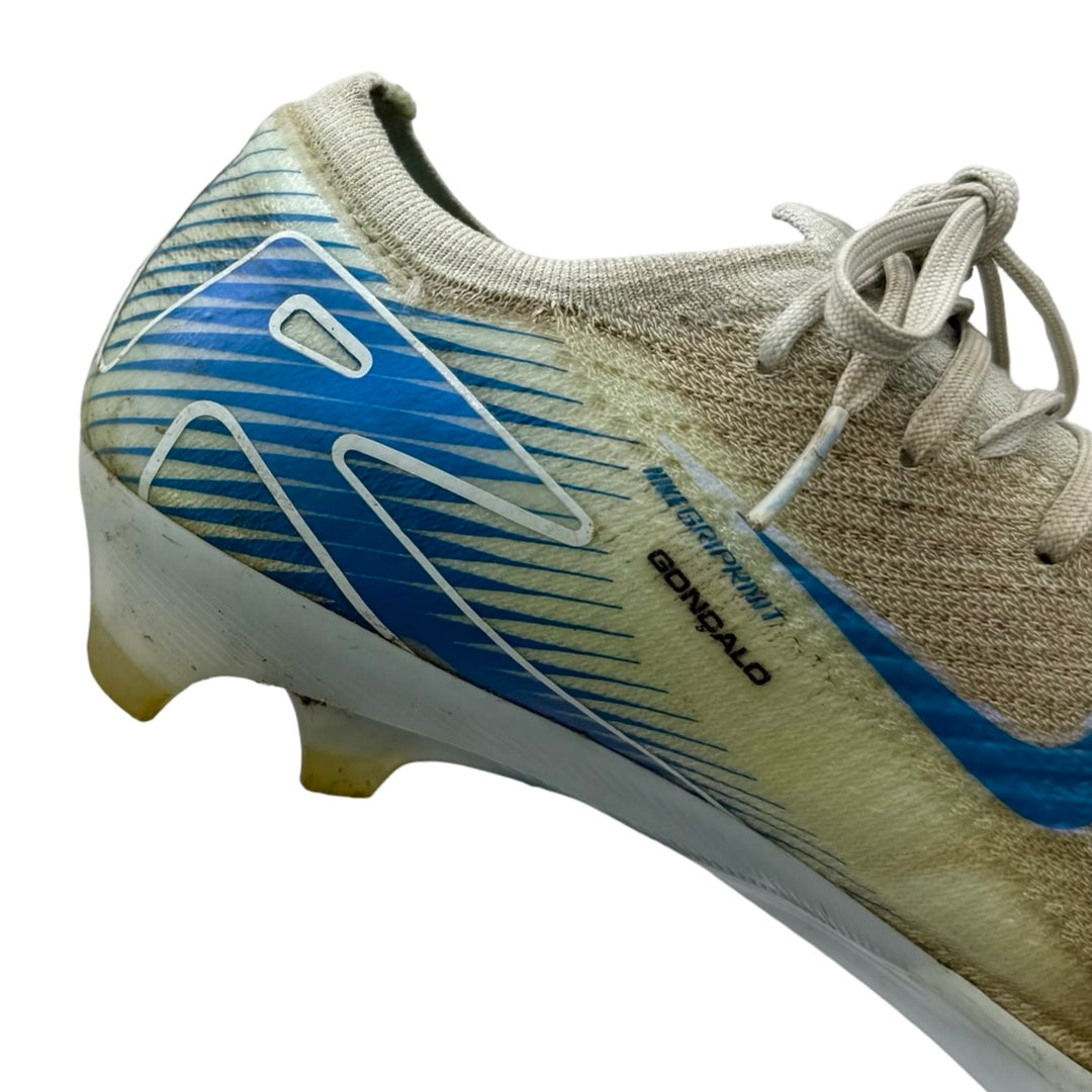 Bruno Fernandes | Match-Worn Boots | Photo-Matched | 2024/25 | 2 Assists | Manchester United & Portugal