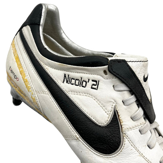 Andrea Pirlo Match Worn Nike Tiempo Air Legend II - 2007/08