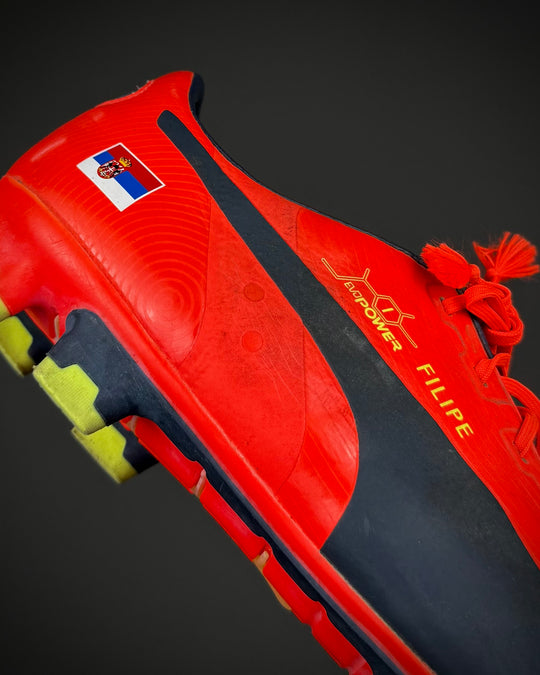 Nemanja Matić | Player-Worn Boots | 2013/14 | Chelsea