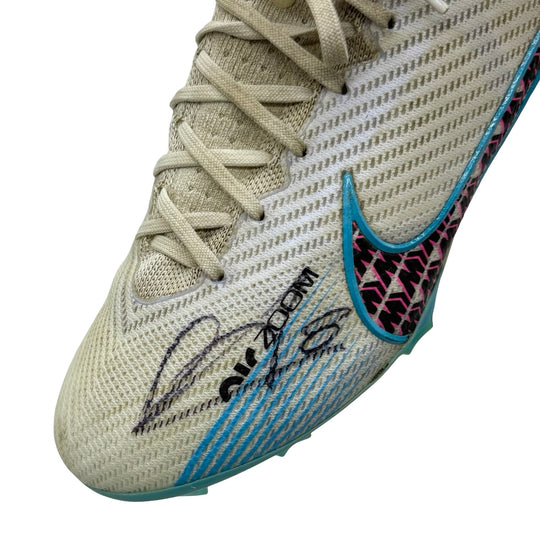 Bruno Fernandes match-worn boots, hand signed, from the 2022/23 season with Manchester United.