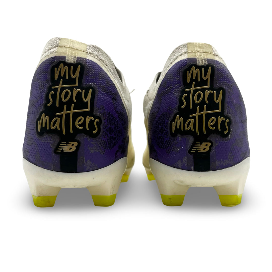 Raheem Sterling Match desgastado New Balance Furon 6 + &ldquo;My Story Matters” 100th PL Gol