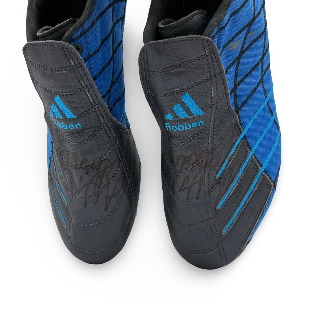 Camiseta Adidas F50+ de Arjen Robben, usada en partidos y firmada por ambos - 2004/05
