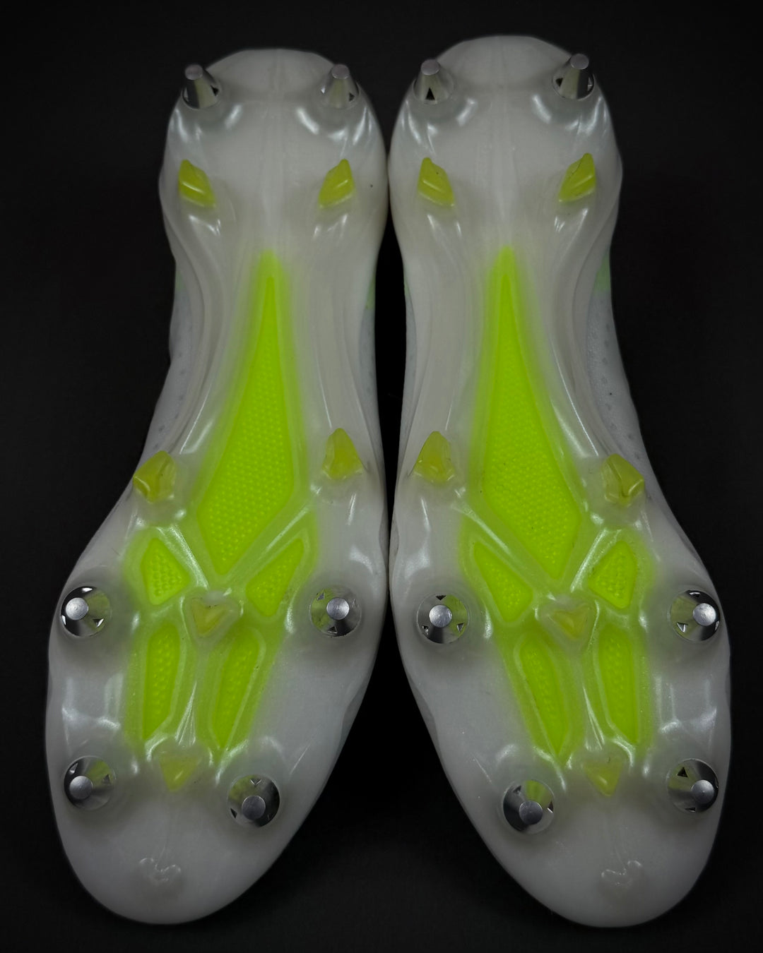 Lisandro Martínez | Match-Worn Boots | 2023/24 | Manchester United