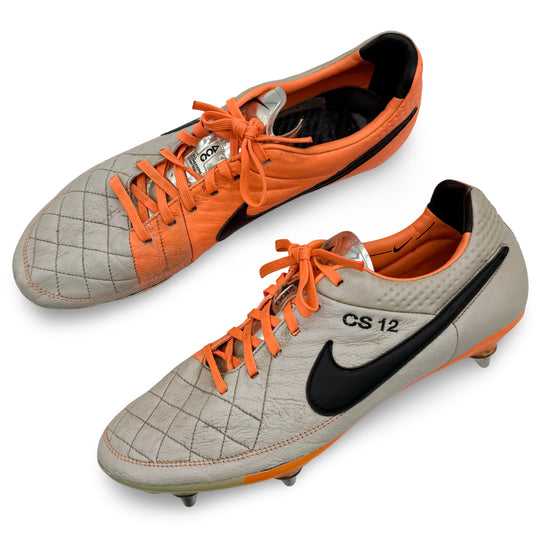 Nike Tiempo Legend V usada por Chris Smalling en partidos - 2013/14