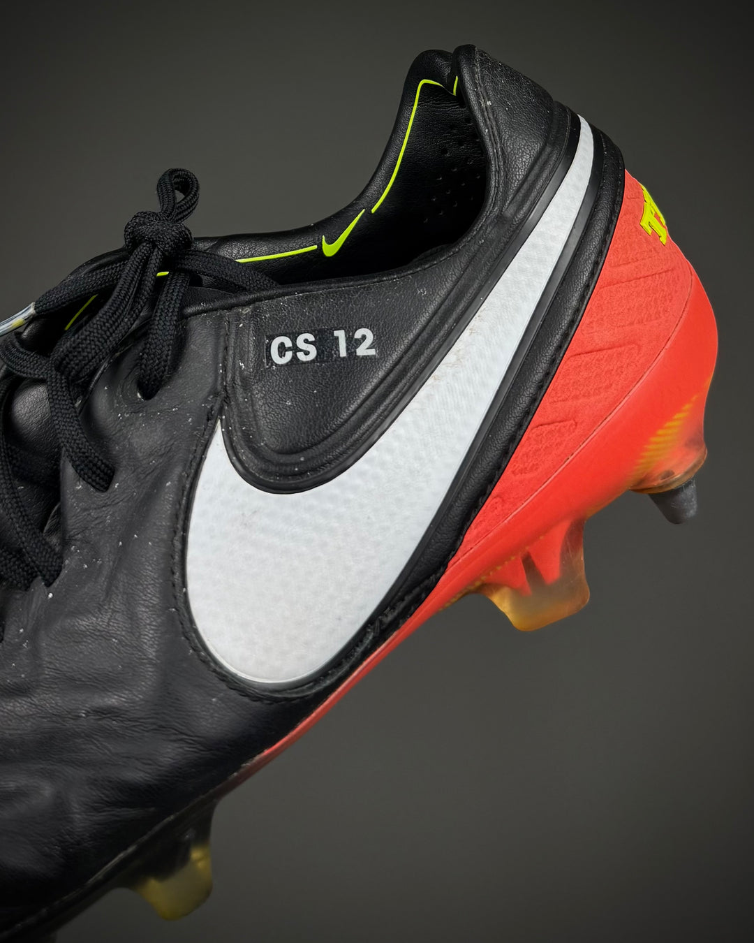 Chris Smalling | Match-Worn Boots | 2016/17 | 1 Goal | 6 Clean Sheets | Manchester United