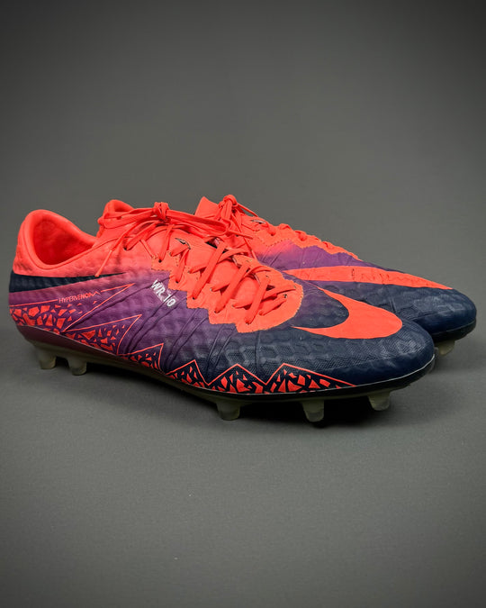 Wayne Rooney | Player-Worn Boots | 2016/17 | Final Career Manchester United Season