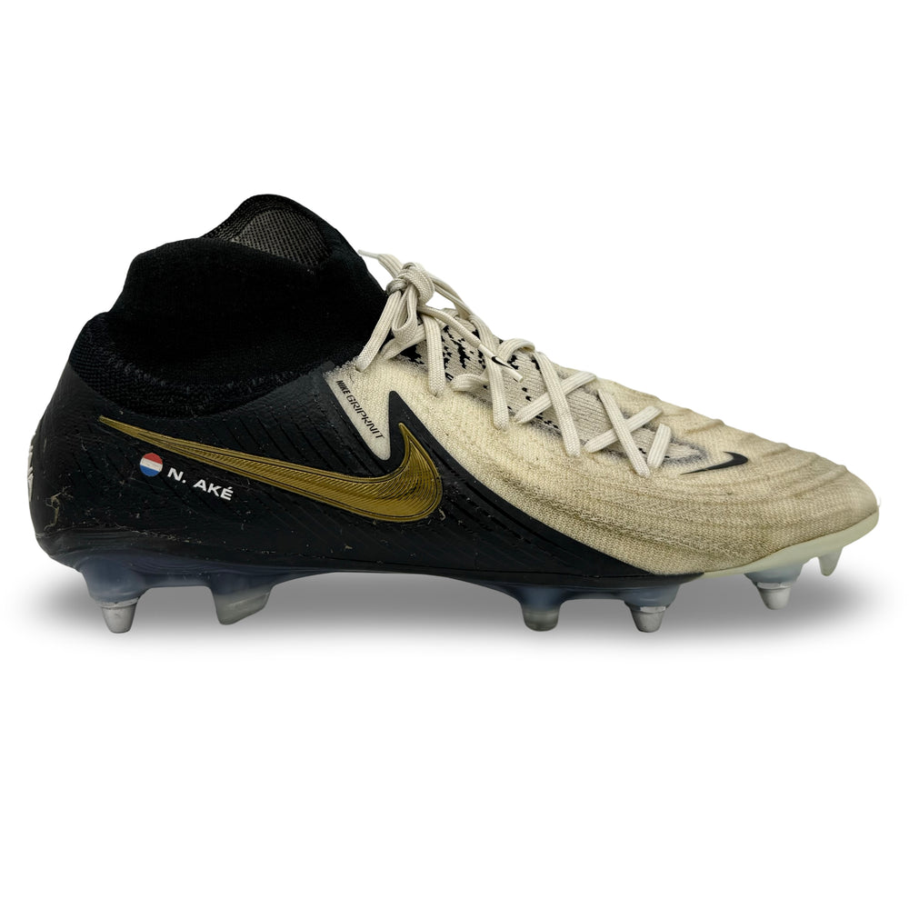 Nathan Aké Match Worn, 1 Goal Scored, Photo-Matched Nike Phantom II Luna - 2023/24 4-In-A-Row Season